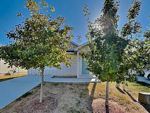 4602 Calaveras Crk Photo 1