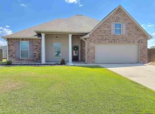 13896 Ponderosa Dr, Denham Springs, LA 70726