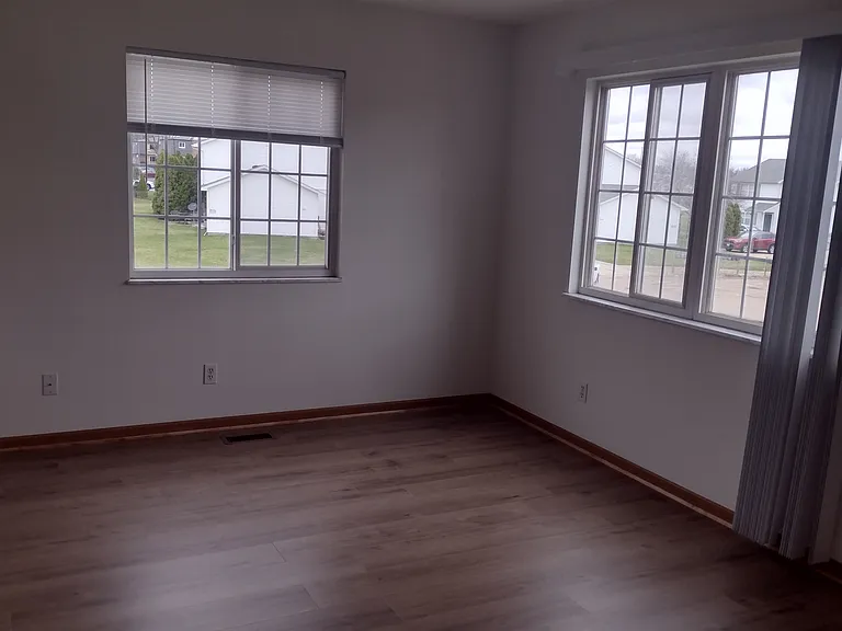 744 Gettysburg Dr #4 — Photo 12