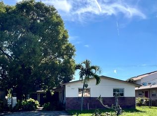 410 SW 27th Ter, Fort Lauderdale, FL 33312