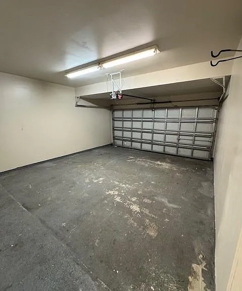 6815 Independence Blvd — Photo 20
