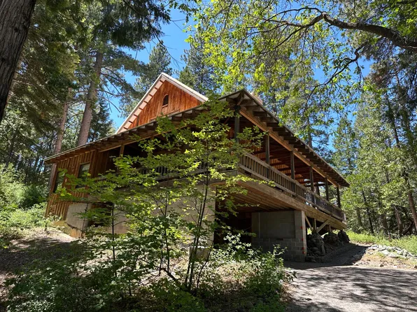 2723 Navajo Dr, Arnold, CA 95223