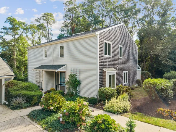 4 Apple Mews Unit 4, Sandwich, MA 02563