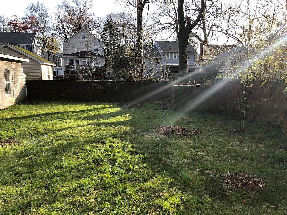2nd image of 149 Fairmount Ave