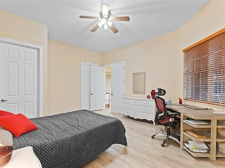 6100 Jessie Harbor Dr #202 — Photo 10