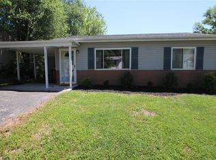 312 Lindy Blvd, Ballwin, MO 63021