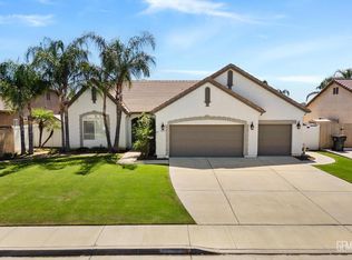 12701 Sable Point Dr, Bakersfield, CA