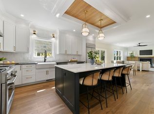 20 Pine St, Woburn, MA 01801