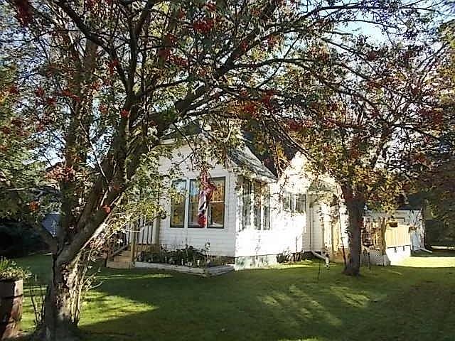 1st image of 211 Stambaugh Ave