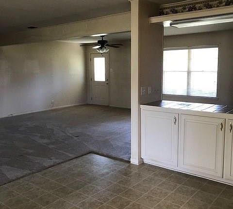 4th image of 11851 Cheryl Dr