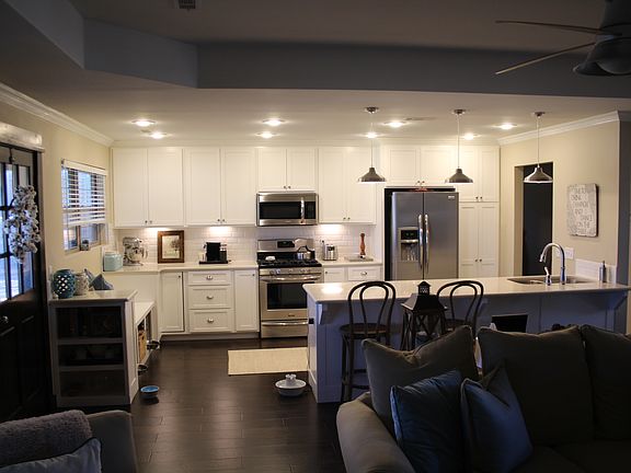 Great counter space! 