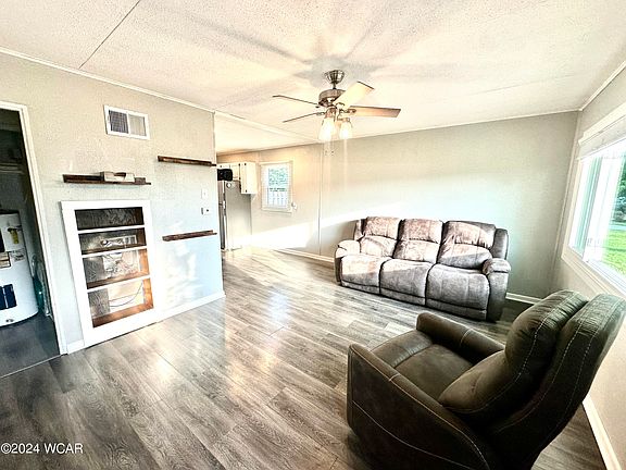 4th image of 229 Smead Ave