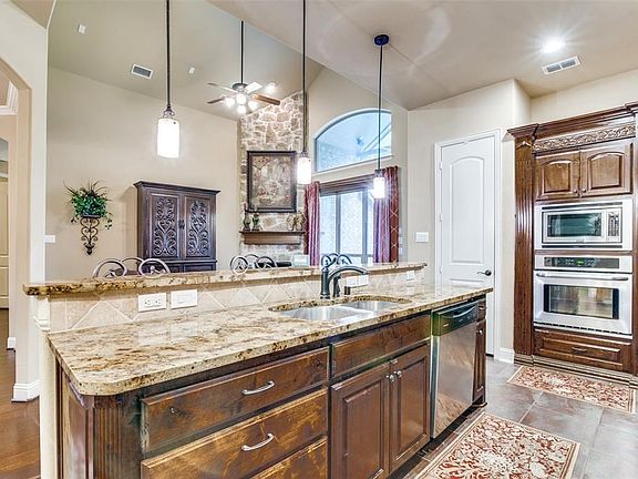2nd image of 34 Tennis Village Dr