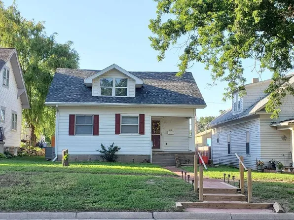 117 W 11th St, Concordia, KS 66901
