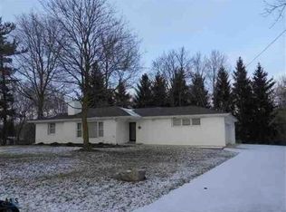 330 Shadywood Rd, Rochester Hills, MI 48307