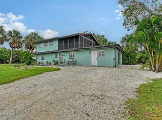 560 Cedar St, Longboat Key, FL 34228
