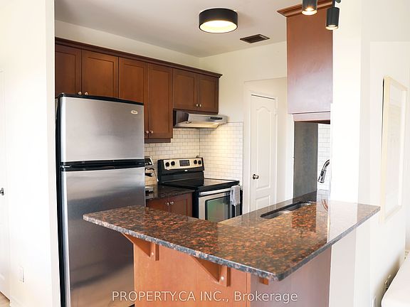 2nd image of 60 Gulliver Rd Unit 303