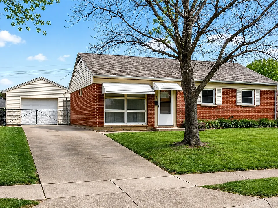 1330 Kapok St