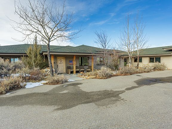 5th image of 1014 Peppergrass Ln