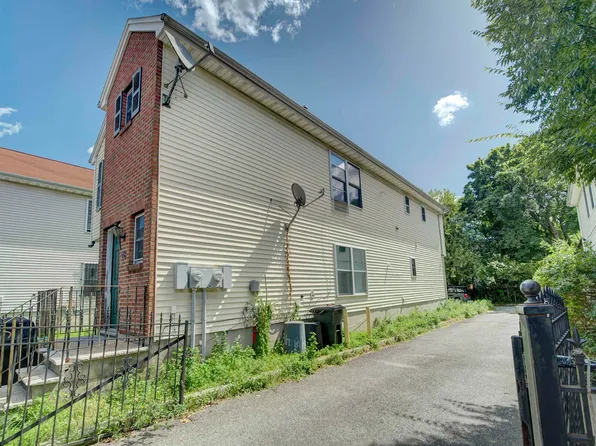 418 Ocean Avenue image 3 of 20