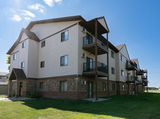 Rosegate, Fargo, ND 58103