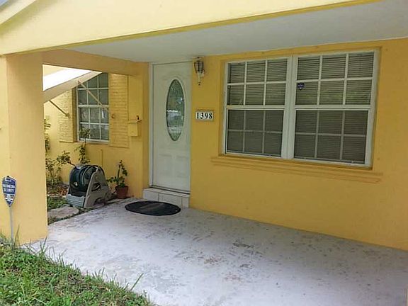 3rd image of 1398 NE 179th St