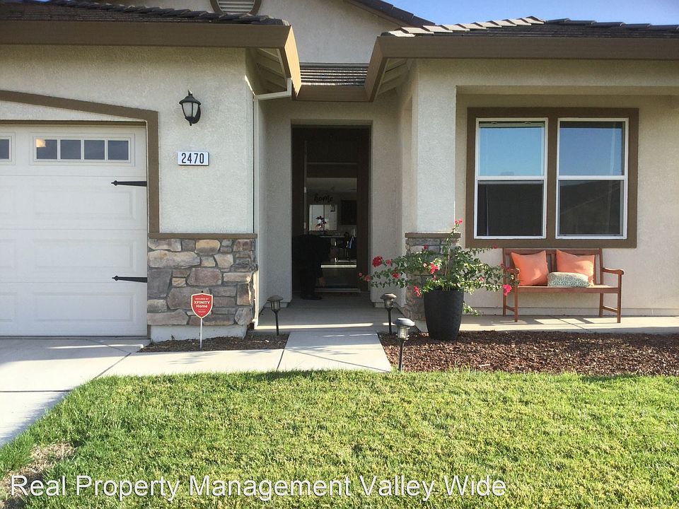 1st image of 2470 Stone Creek Dr