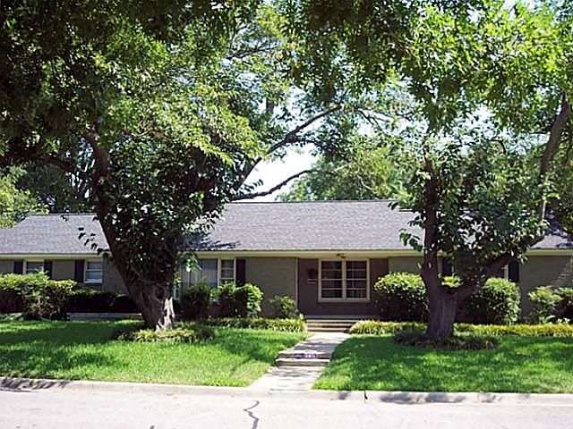 1st image of 3857 Heywood Ave