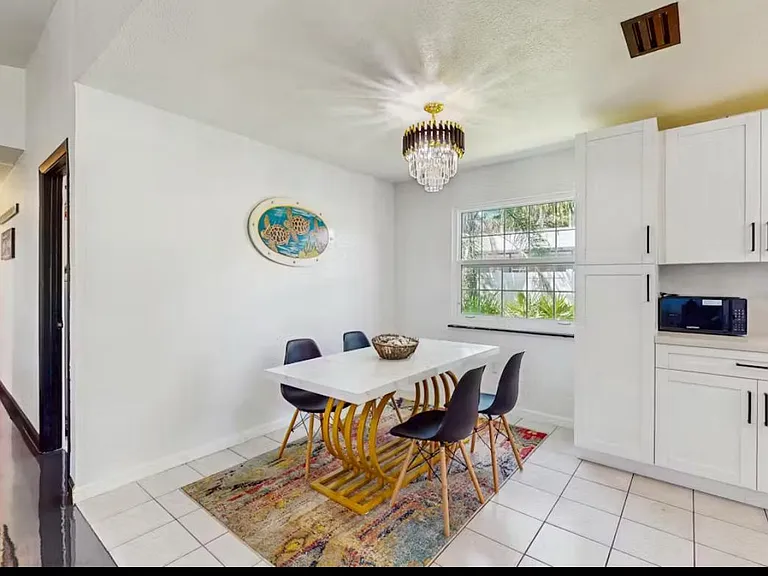 4210 Olive Ave — Photo 6
