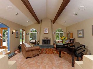 1283 Rancho Encinitas Dr, Encinitas, CA 92024