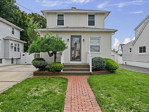 2nd image of 309 Frederick Avenue