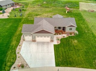 2609 Honeysuckle Ct, Spearfish, SD 57783
