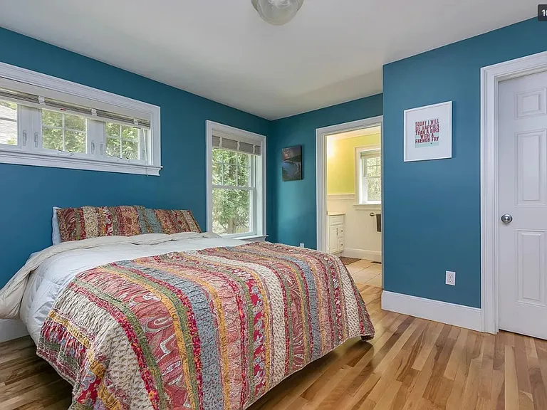 18 Taylor St — Photo 8