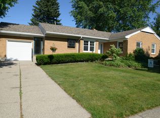465 Darwin Dr, Cheektowaga, NY 14225