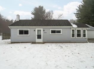 10552 Cady Rd, Grass Lake, MI 49240