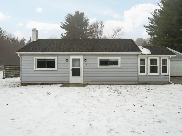 10552 Cady Rd, Grass Lake, MI 49240