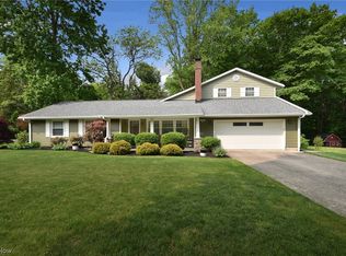 10236 Hobart Rd, Kirtland, OH 44094