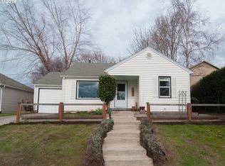 9135 SE Alder St, Portland, OR 97216