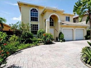 15363 SW 32nd Ter, Miami, FL 33185