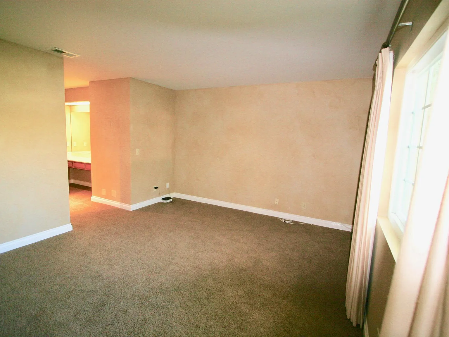 2714 Antonio Drive — Photo 4