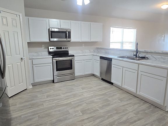 3rd image of 8700 Northwood Creek Dr