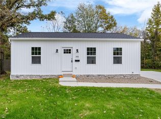 400 Barker St, Wellington, OH