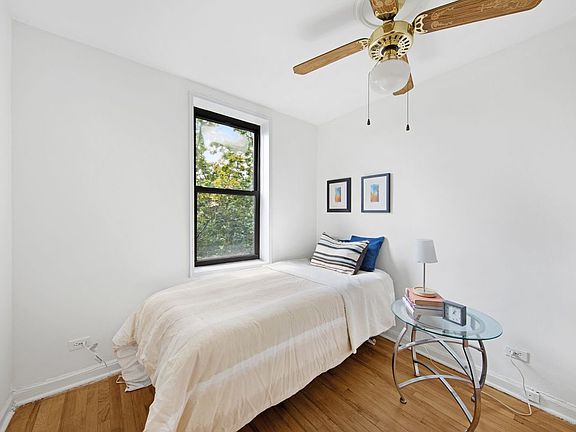 3rd image of 6035 Broadway APT 6F