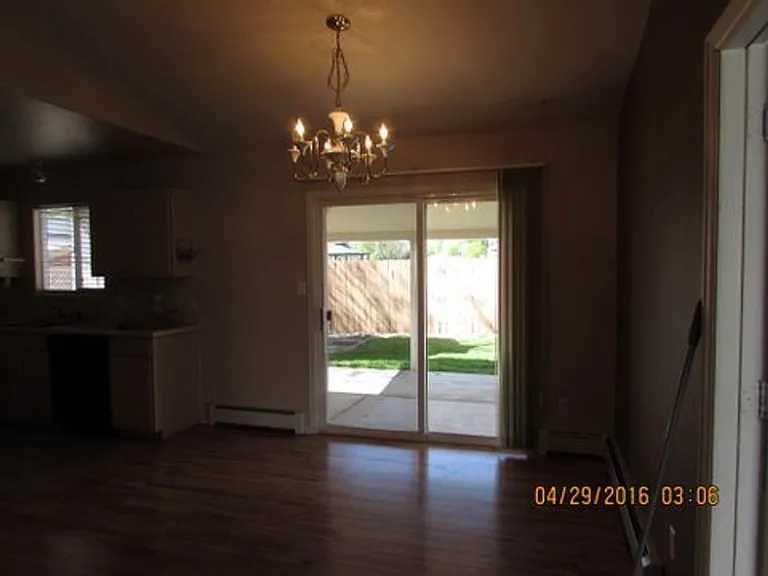 2962 N Ronlin Ave — Photo 3