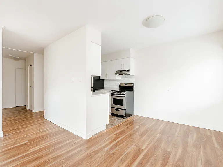 1300 Yates St — Photo 11