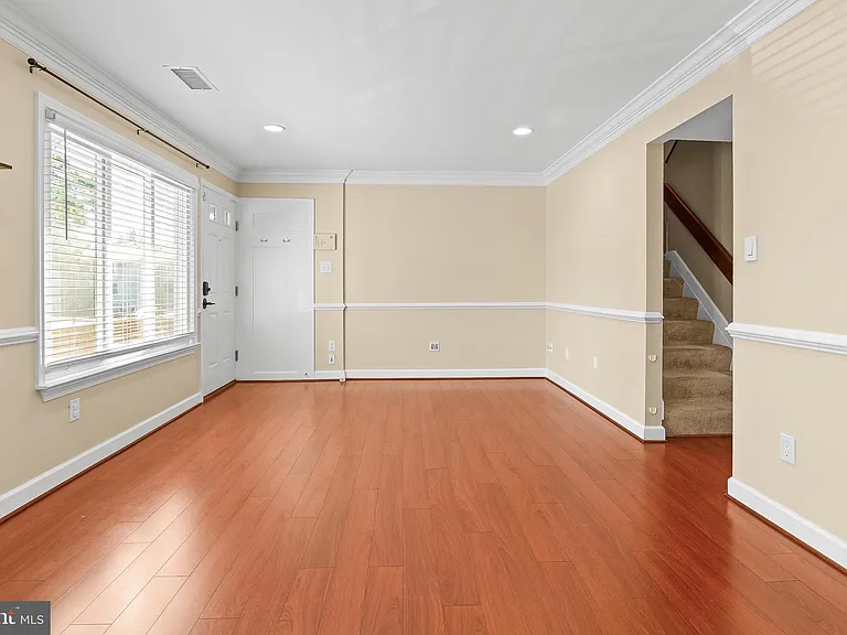 2208 Notely Ln — Photo 4