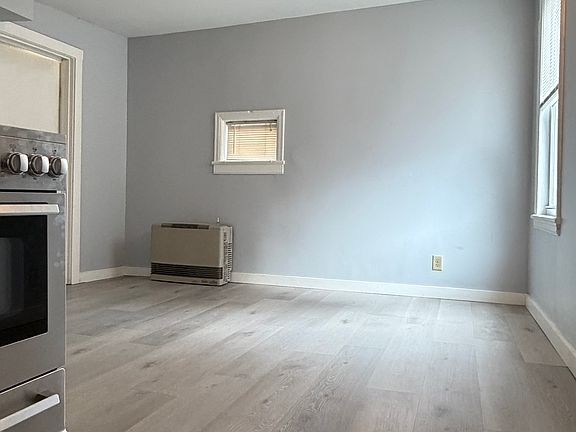3rd image of 18 Ward St #C
