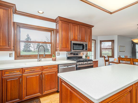 3rd image of 14723 Cinnamon Creek Ln
