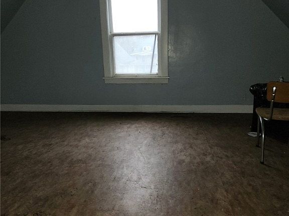 4th image of 1644 Elberon Ave