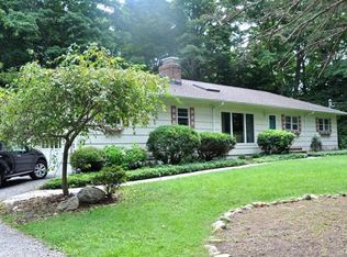 284 Georgetown Rd, Weston, CT 06883